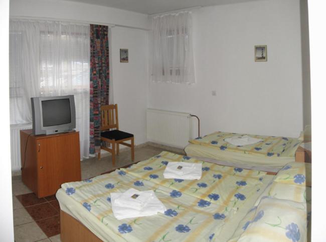 Nadix Panzio Debrecen Quarto foto