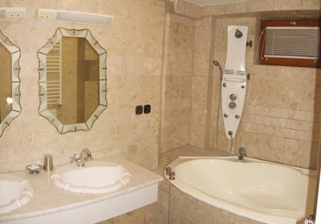 Nadix Panzio Debrecen Quarto foto